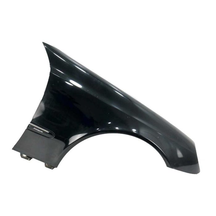 Mercedes-Benz E-Class (W211) на части в описанието