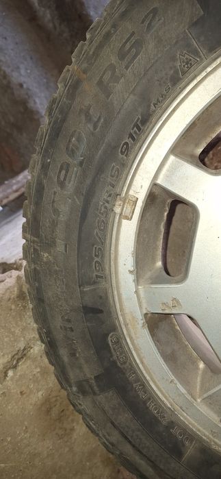 VW Golf 3 GTI 15ки джанти с гуми подарък, зимни гуми