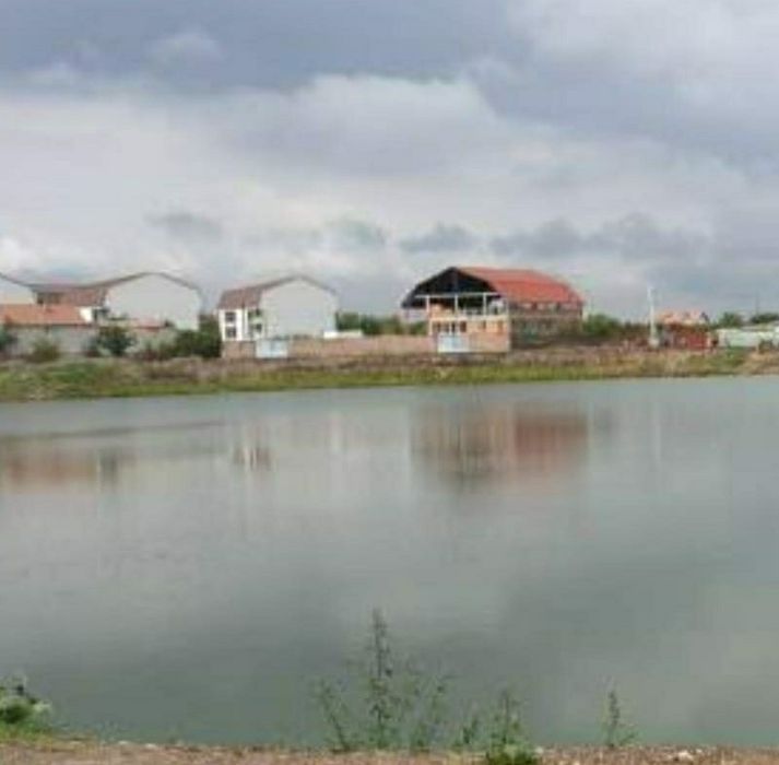 Casa teren 3000mp lacul Binder