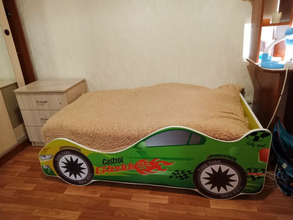 Продам кровать-машина