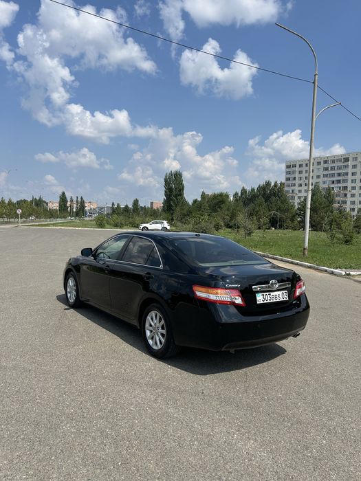 Прокат автомобил с личном водителем