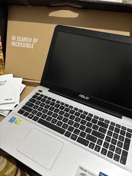 Asus ноутбук продам!