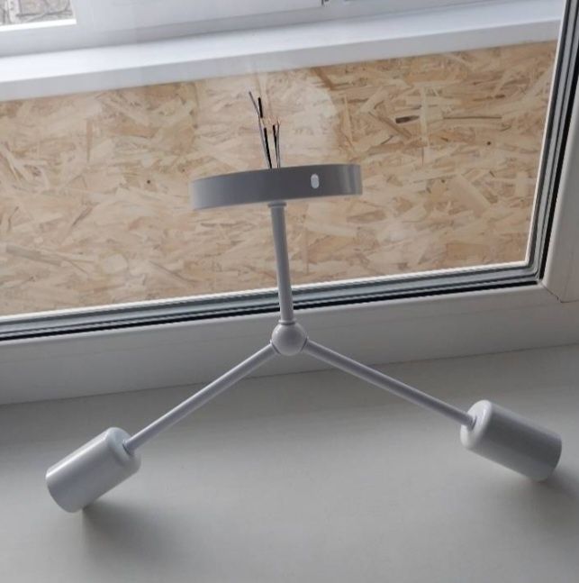 Продам люстра 3 тыс