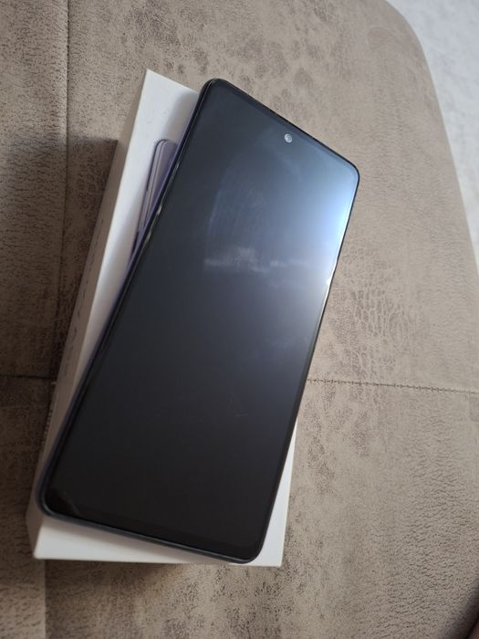 Продам Samsung galaxy A52