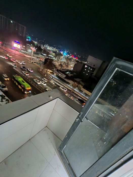 Uy sotiladi 2 xonali