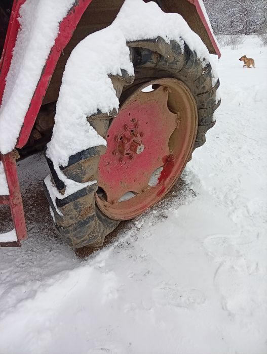 Vând tractor UTB 650