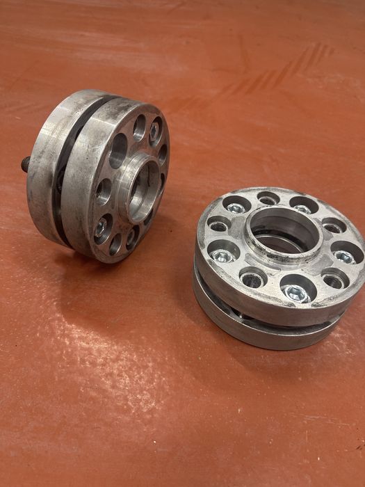 Vand distantiere 2,5Cm