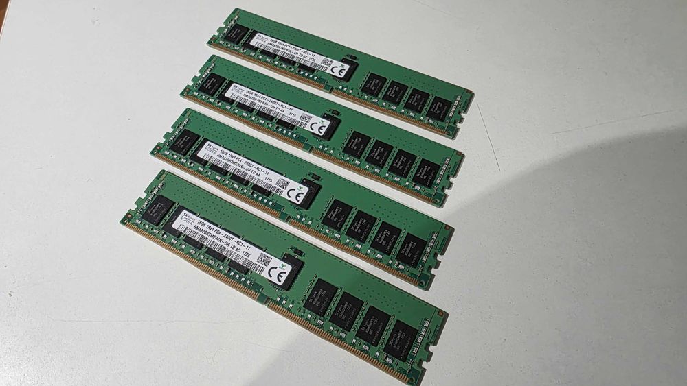 Vand memorie RAM server 64Gb DDR4 SK Hynix - 4 x 16Gb