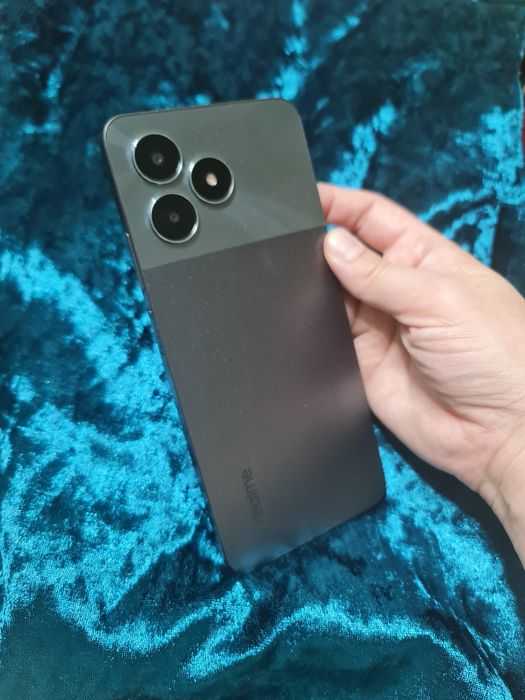 Realme Note 50 продам