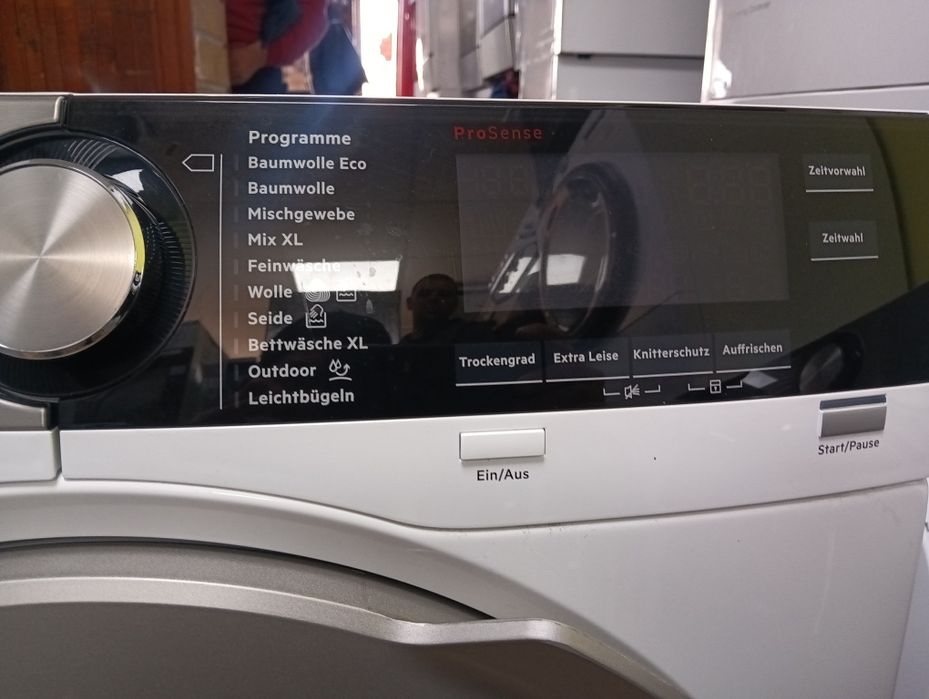 Сушилня с термопомпа АЕГ Aeg Series 9000 A+++  8кг 2 години гаранция!