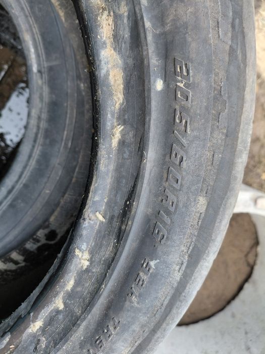 195/65,15 покришка