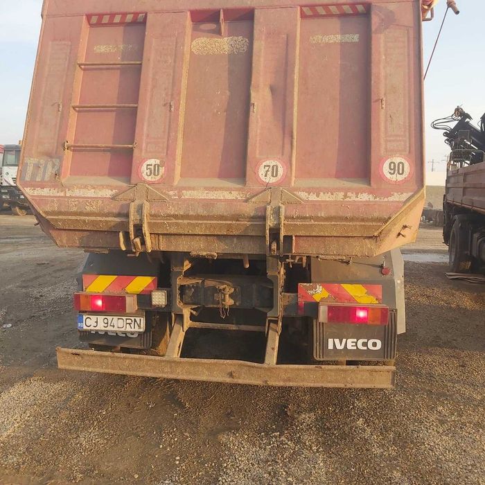 Iveco Trakker 8x4 2008 Bascula