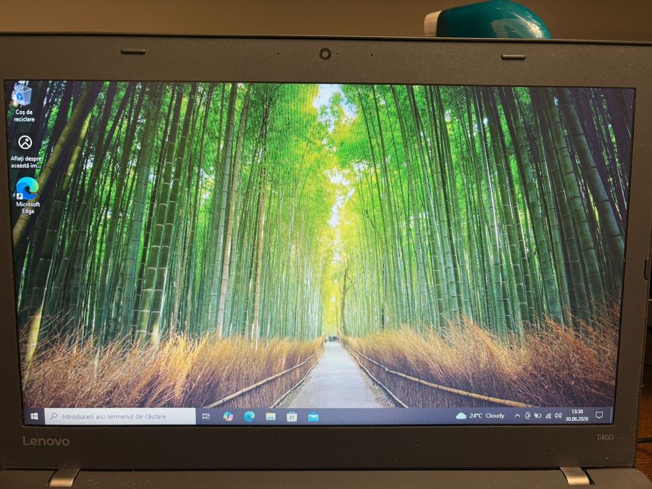 Laptop Lenovo ThinkPad T460, i5-6300U, 8GB RAM, 256GB SSD, Windows 10 Pro Ieftin (Bateria tine 2 ore)