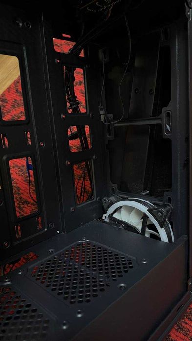 корпус AeroCool Shard