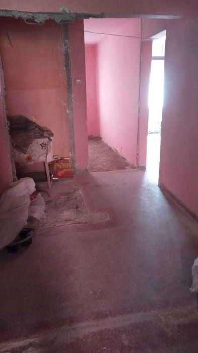 Apartament 3 camere Petrila