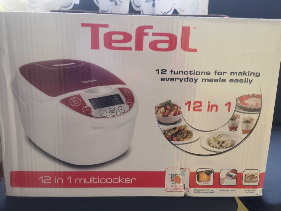 Мултикукър Тефал нов