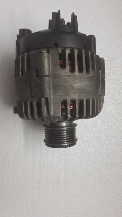Alternator 140A VALEO 1.9 2.0 Golf 5 Audi a3 Passat b6 Octavia Touran