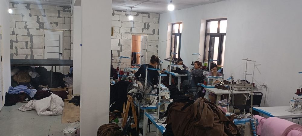 Eshonguzar bek baraka bozor orqasida ozimniki