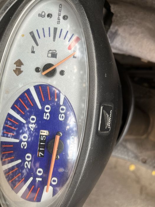 Мопед honda dio