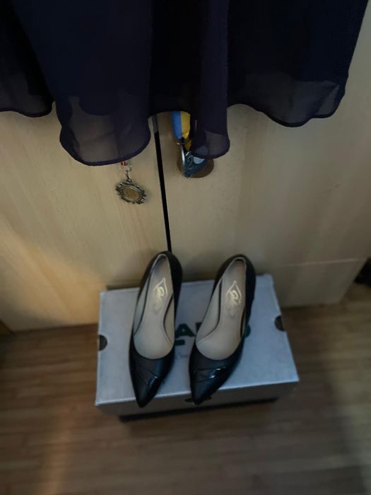 Rochie de seara si pantofi