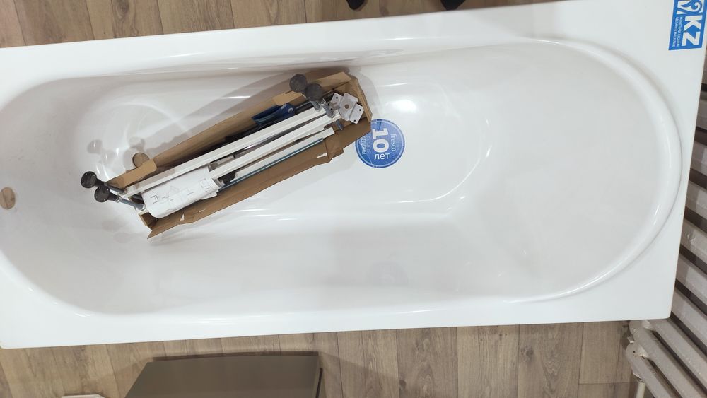 Продам ванну пластик