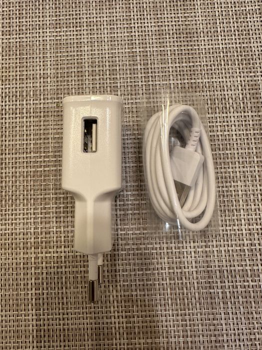 Vând încărcător Samsung Fast Charge+cablu usb c