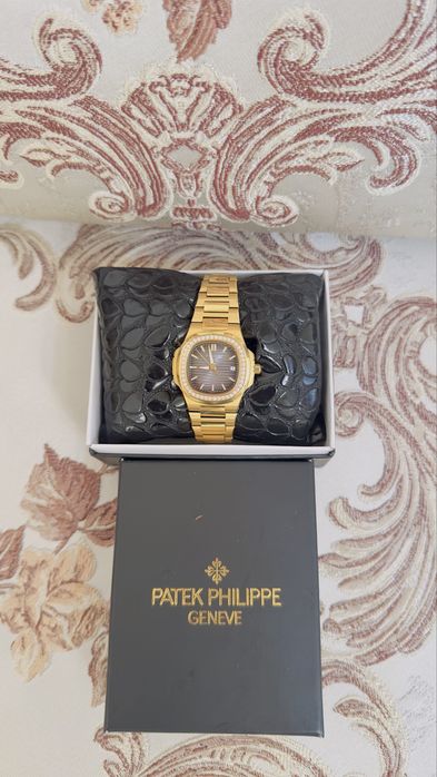 Женски часовник PATEK  PHILILPPE