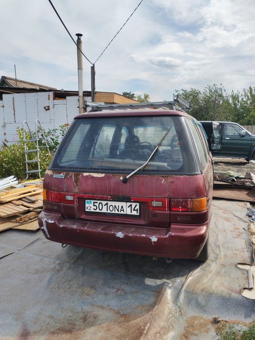 Продам машину Nissan