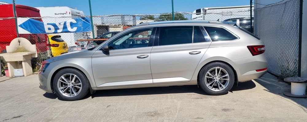 ОРИГИНАЛНИ  VW и BMW Джанти 17" 5х112 ET27, 7.5J и летни гуми 215/50/1