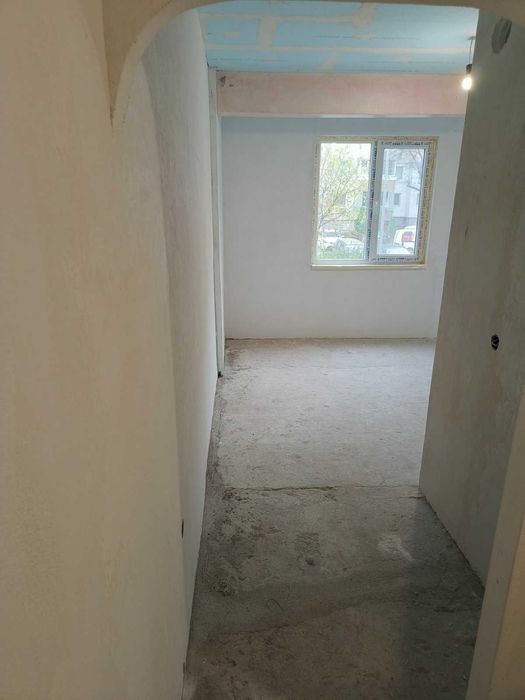 Гарсониера до училище Иван Вазов