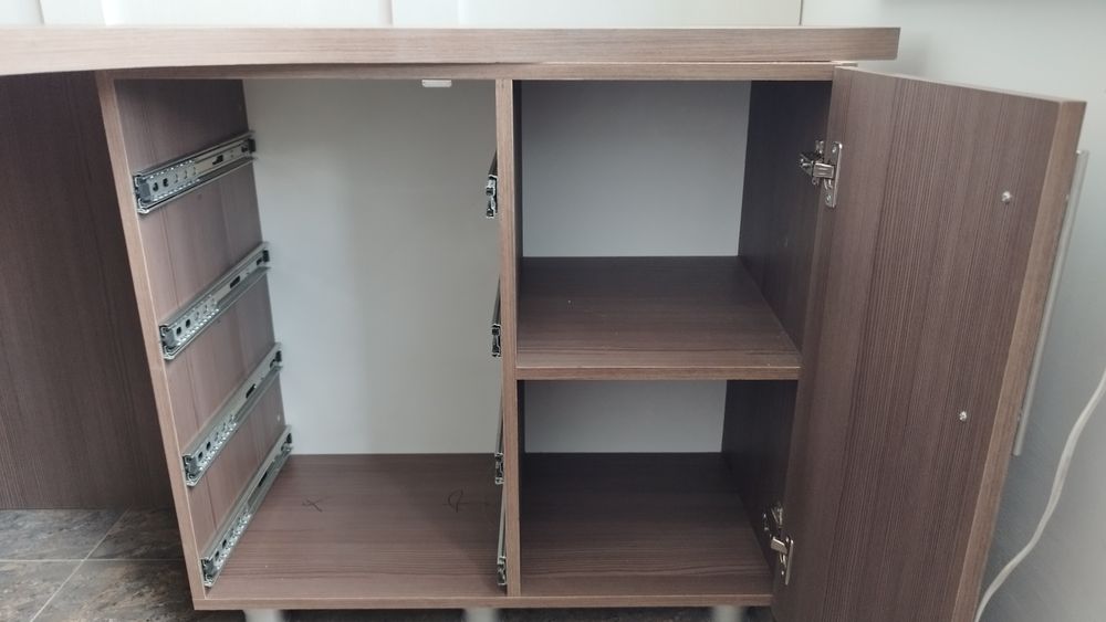 Продам офисный стол НОВЫЙ