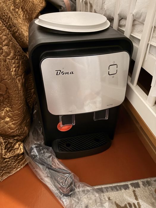 Продам кулер для воды новый