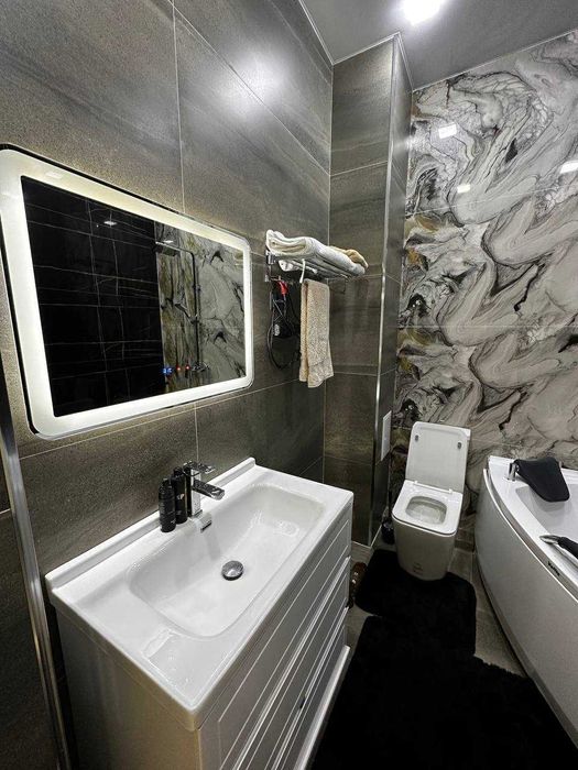 Сдаю 2х-Ком 6/10 Светлую Квартиру В ЖК Tiara Residence Универ Инха(Р3)