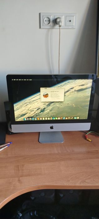 Imac 21.5_inch 2010