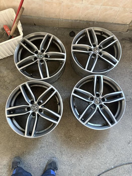 19ски 5x112 със чисто нови летни гуми