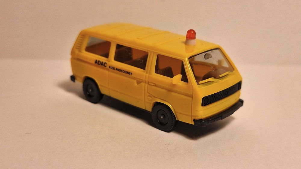 Камиончетa модели 1/87