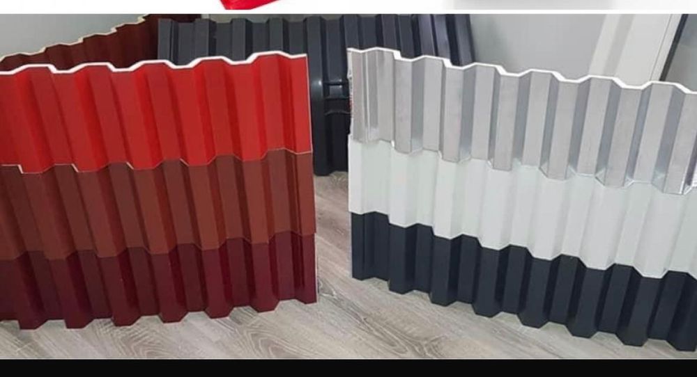 Panouri sandwich și tabla cutata