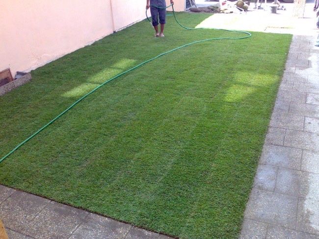 Gazon   Rulou   Sisteme   De  irigatii