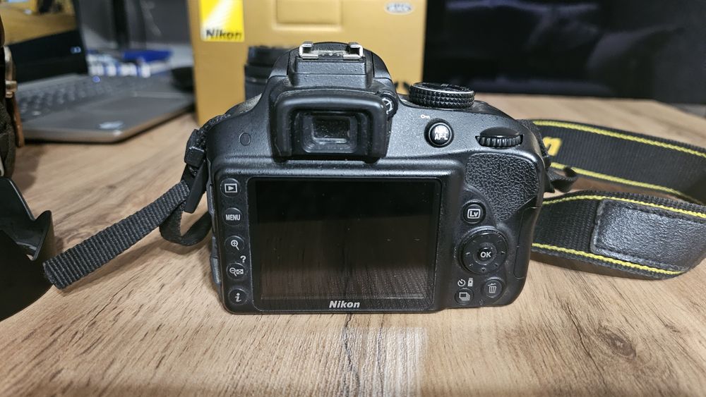 Nikon. d 3300 продам