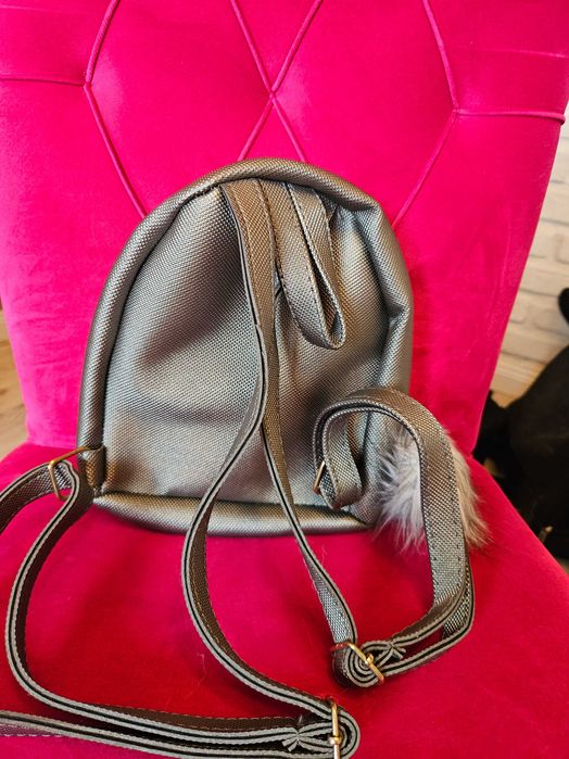 Детска раница  като нова