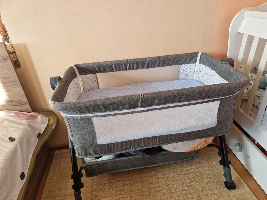 Бебешко легло Next to me