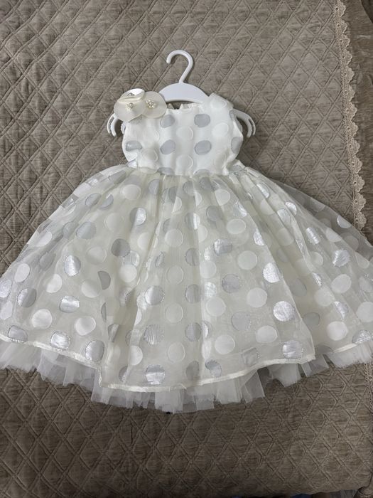 Продам детские платья