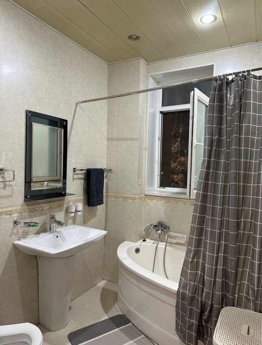 110 школа цум 3 х комнатная