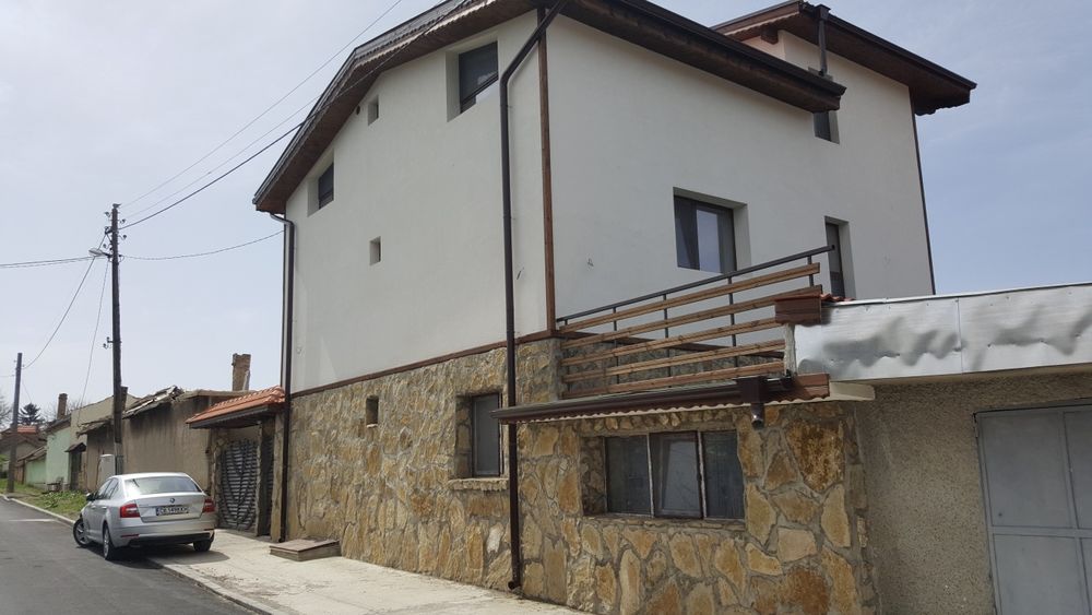 Продава се Къща в Плиска - 360 кв.м за 612 €/кв.м - Снимка #1