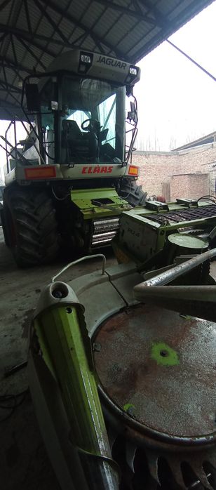 Jaguar 850 sotiladi 2005-yil 4800moto 120 000$