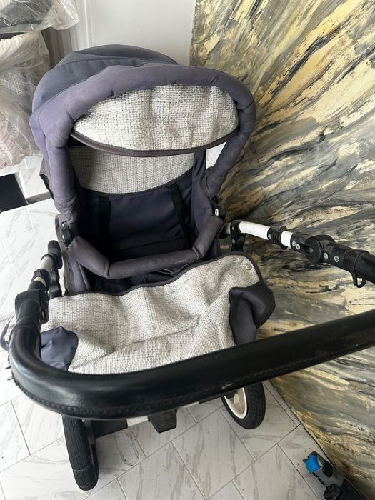 Бебешка количка със зимен и летен кош
