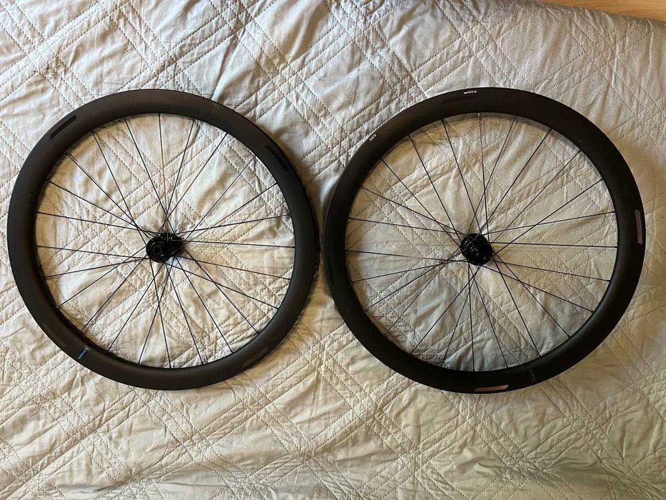 Карбонови капли Shimano 105 WH-RS710 C46