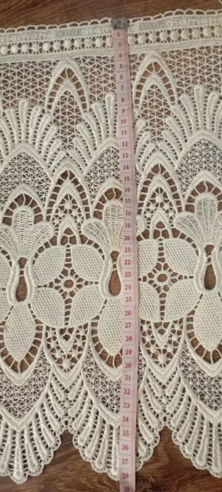 Кружево атласное 17 м.