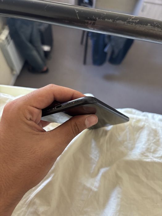 İphone Xr память 64 батарея 76