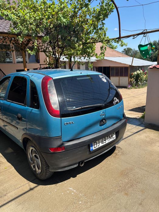 Vând Opel corsa C